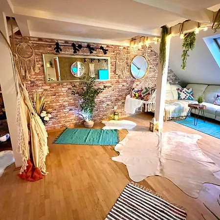 Duplex 2 With Quiet Terrace On Wenceslas Square Prag Exterior foto