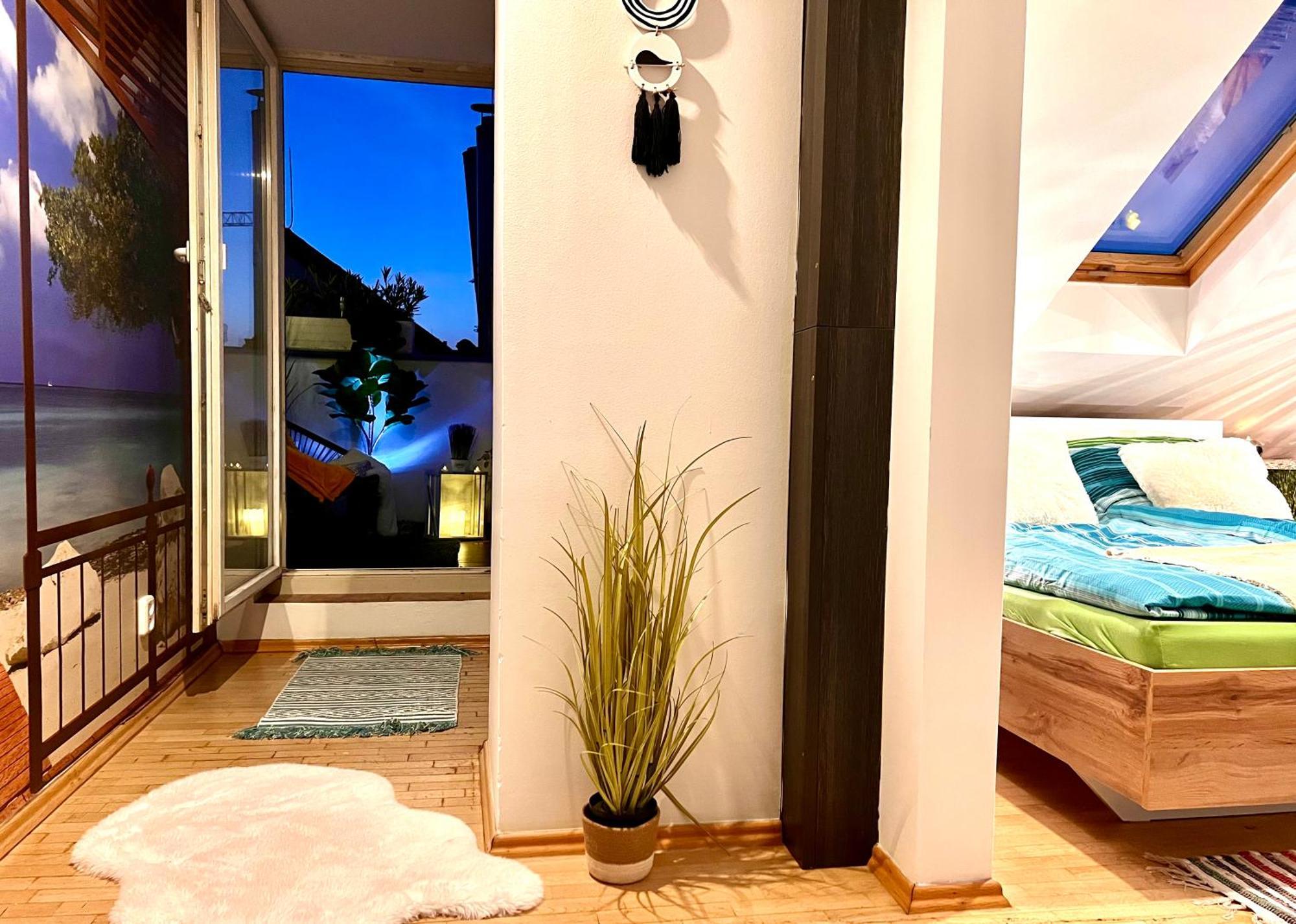 Апартаменты Duplex 2 With Quiet Terrace On Wenceslas Square