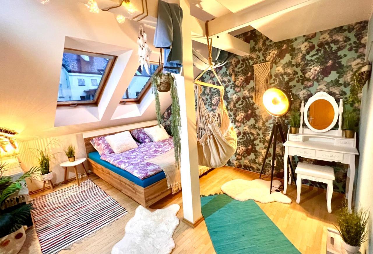 Duplex 2 With Quiet Terrace On Wenceslas Square Apartment Prague