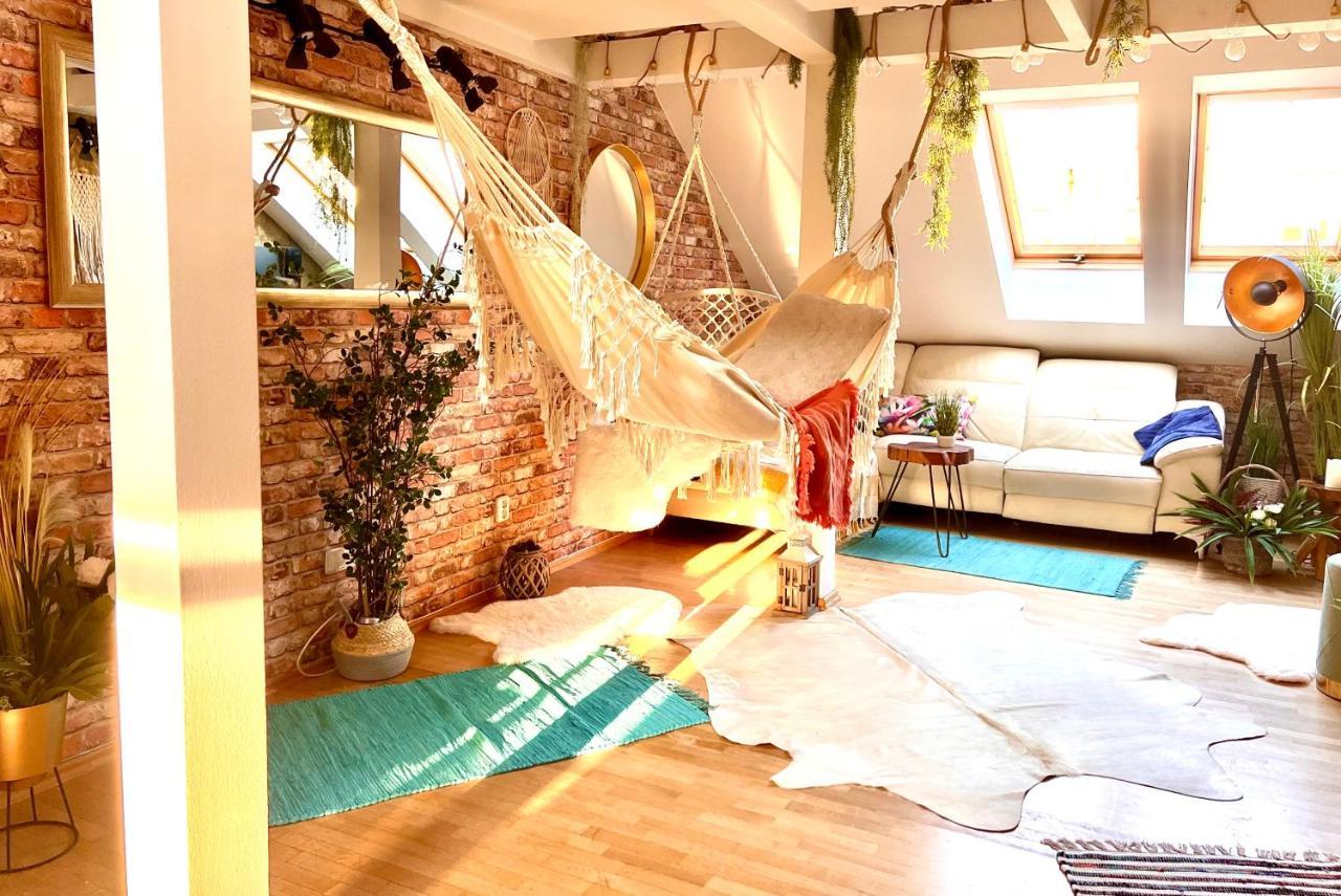 Duplex 2 With Quiet Terrace On Wenceslas Square Prague