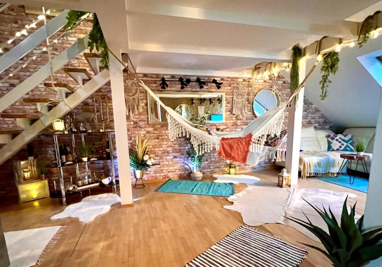 Duplex 2 With Quiet Terrace On Wenceslas Square * Prague